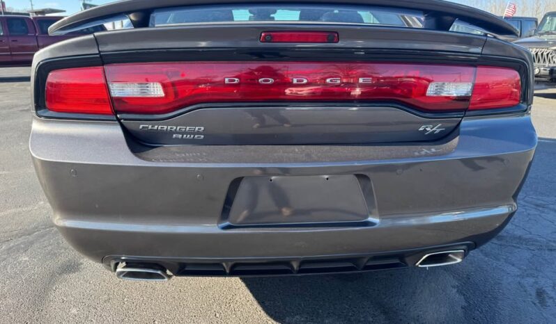 
								Dodge Charger RT Sedan 4D full									
